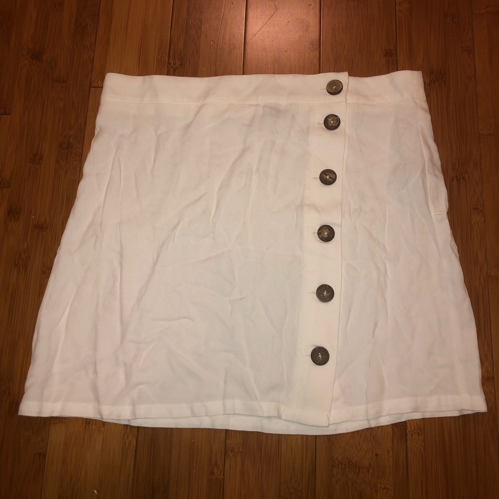 White forever 21 skirt